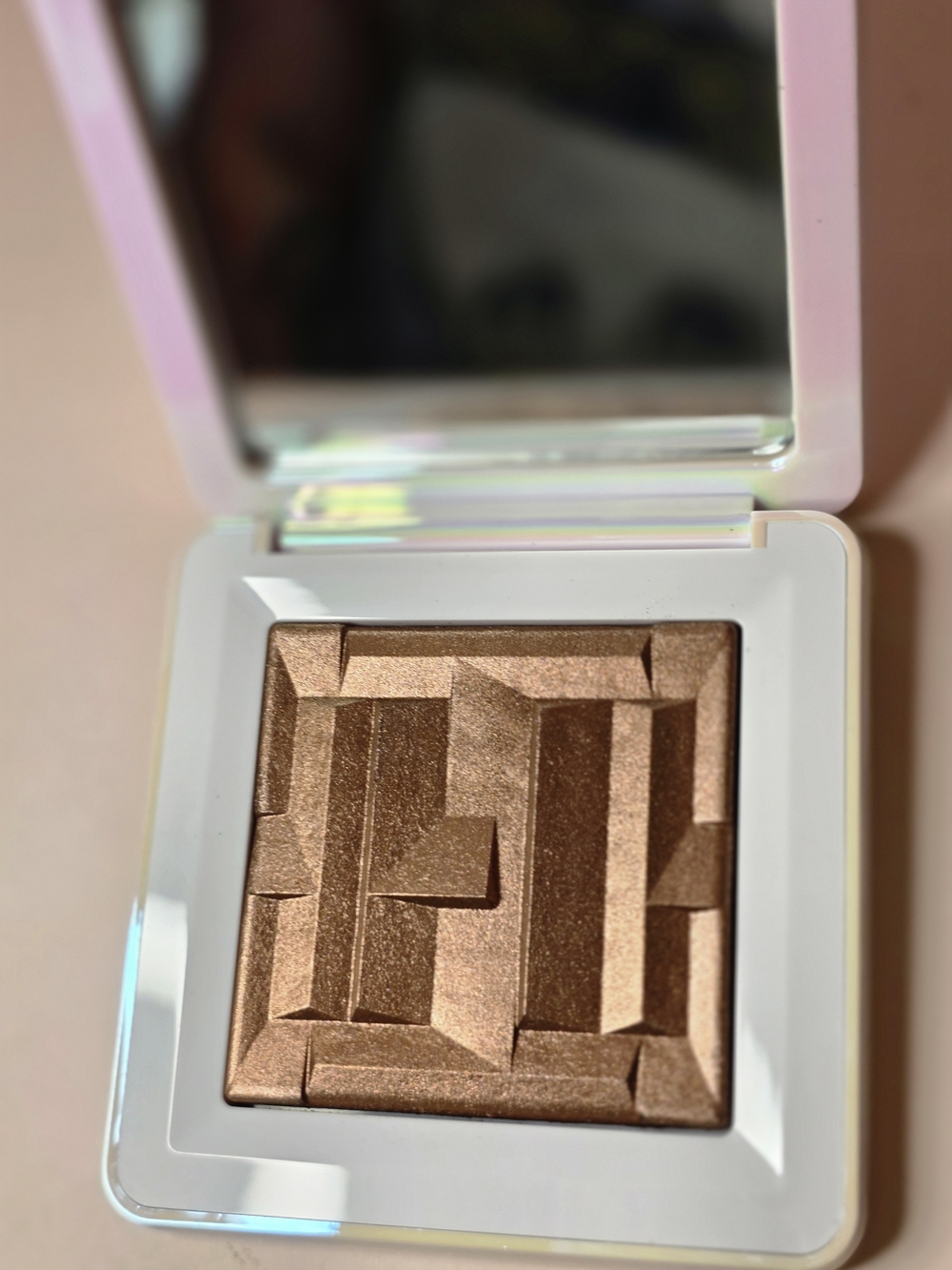 HAUS LABS Bio-Radiant Gel-Powder Highlighter – Bronzite (8.5g)